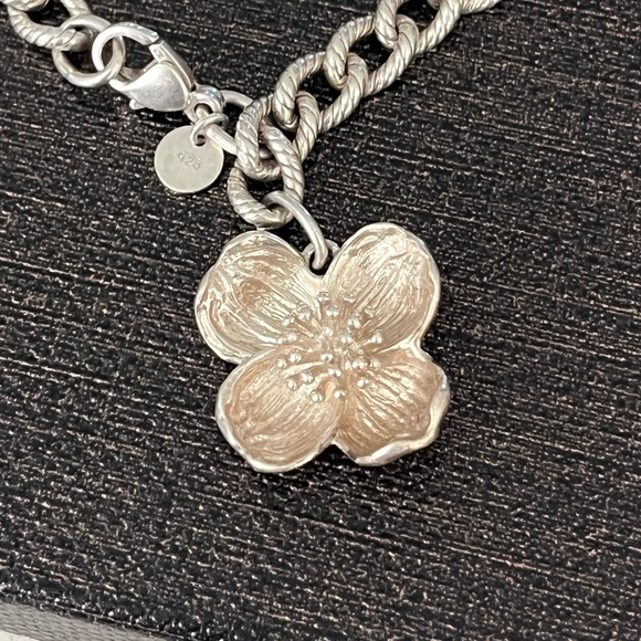 Tiffany and Co. Dogwood Bracelet - Picture 10 of 15